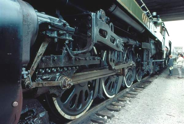 Wheels of CN 6060. Taken and submitted by Don Fraser.