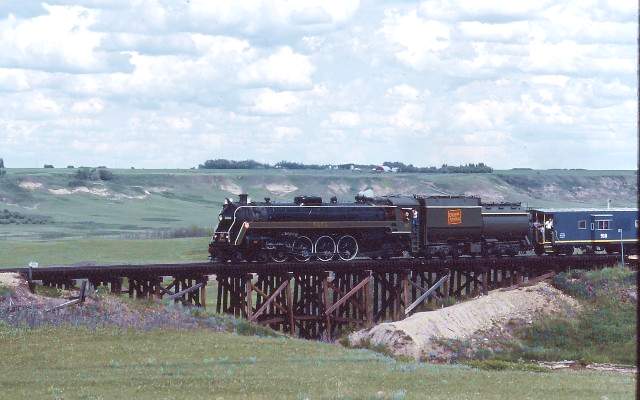 CNR 6060 at Warren, Alberta. Photo taken and submitted by Massey F. Jones.