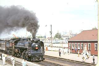 CN 6218 in Belleville. Photo by David Ray Smith, submitted by Art Smith.